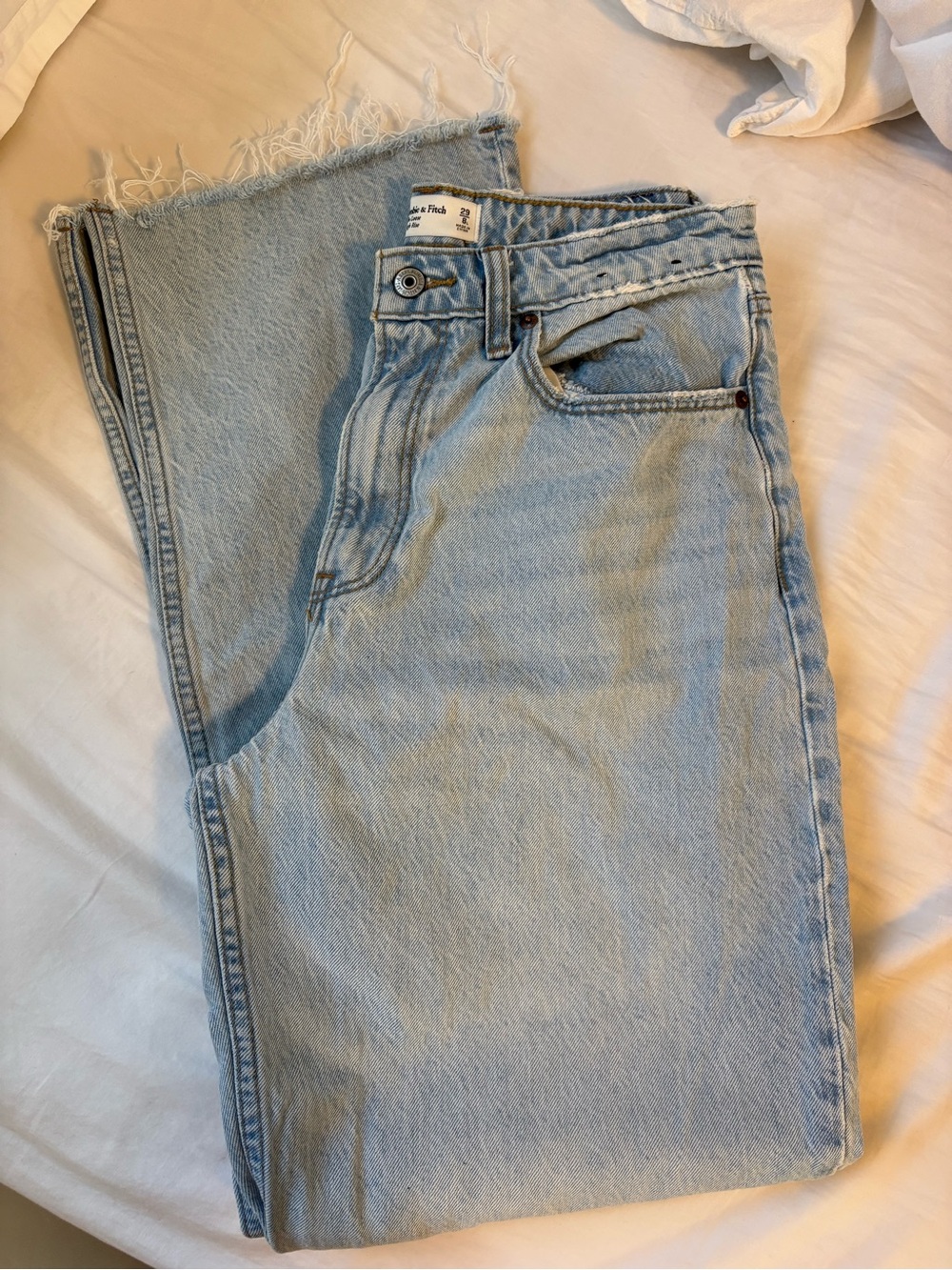 Abercrombie & Fitch Light Blue Relaxed Jeans